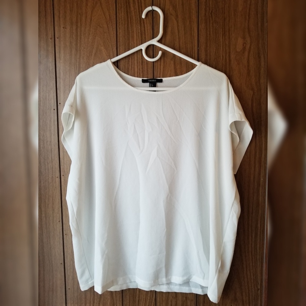 Forever 21 White Top